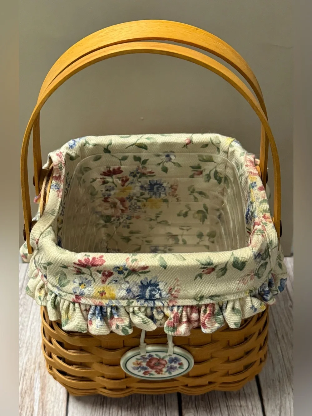 2002 Longaberger Tote Basket Combo Spring Floral Fabric Liner & Charm +Protector